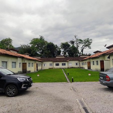 Willa Residencia Orla Do Massaguacu Caraguatatuba Zewnętrze zdjęcie